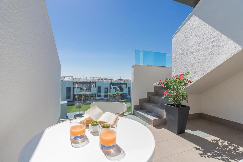 Calle Bullas Topfloor Lejlighed 托雷维耶哈 外观 照片